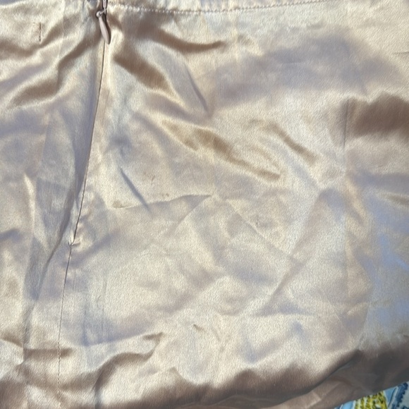 REFORMATION Robbie Silk Skirt in Blush size 8 100% silk - Picture 5 of 5